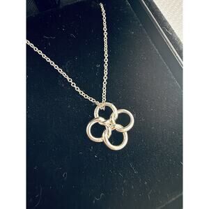 Tiffany Co PT950 Platinum Elsa Peretti Quadrifoglio Clover Leaf Pendant Necklace